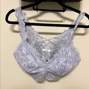 Maidenform Gray Lace Underwire Bra